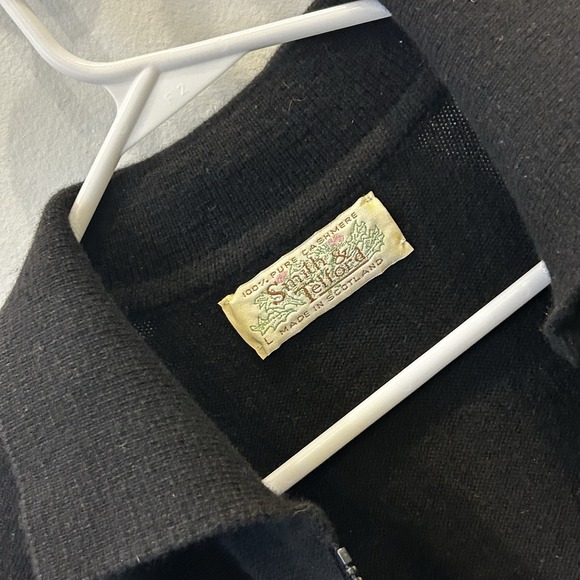 VTG Smith & Telford 100% Cashmere Cardigan Scotland black zipper Large Runs Smal